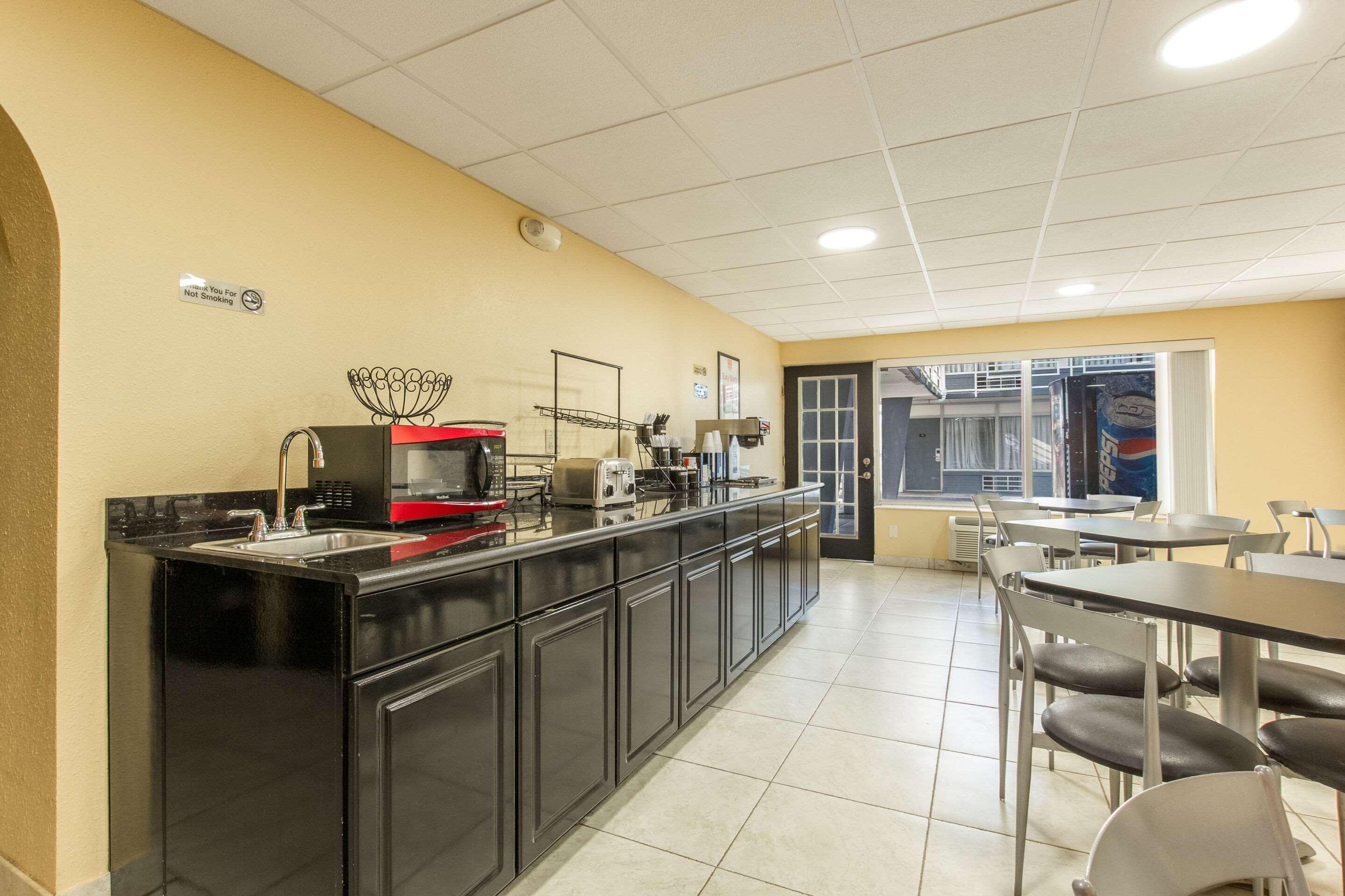 Econo Lodge Fort Knox Radcliff Экстерьер фото