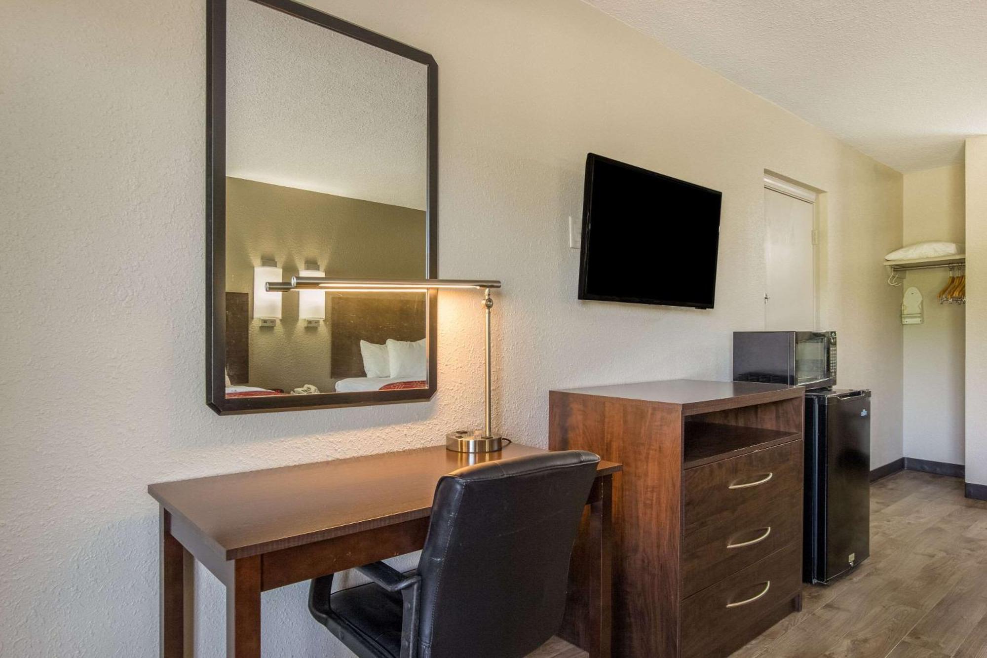 Econo Lodge Fort Knox Radcliff Экстерьер фото